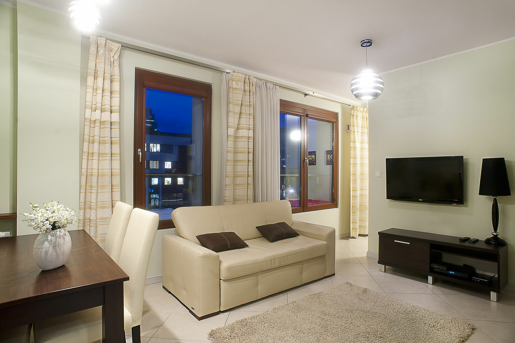 Silver Apartments وارسو المظهر الخارجي الصورة